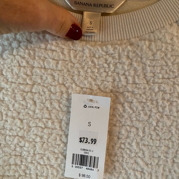 Banana Republic Sherpa Teddy Sweatshirt
Size Small - Picture 2 of 2